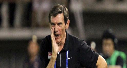 مدرب الكويت: منتخب مصر لن يكون في نزهة